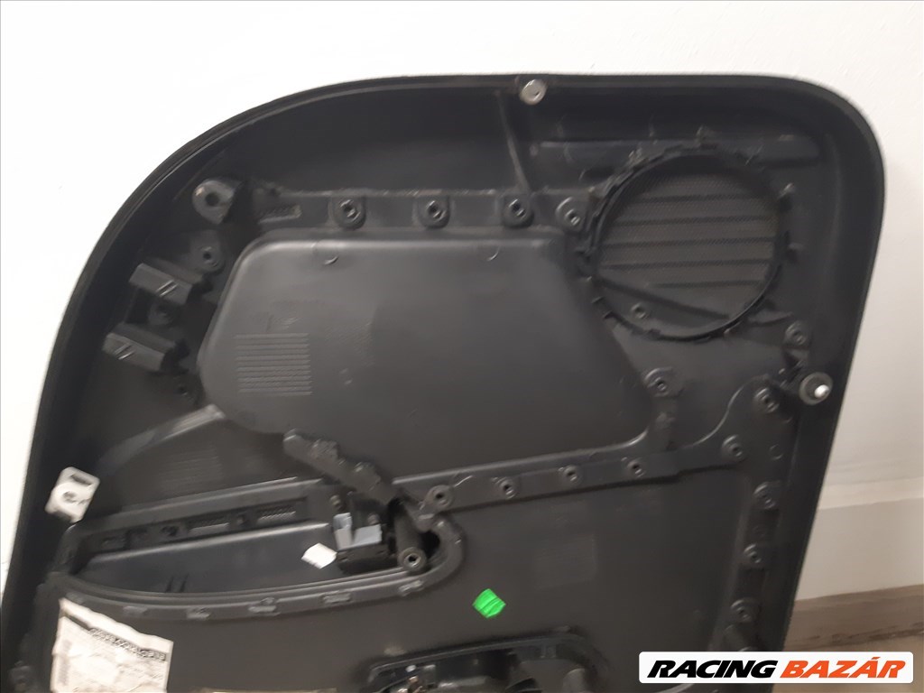 Volkswagen Polo VI bal hátsó ajtókárpit  6r6867211 6. kép