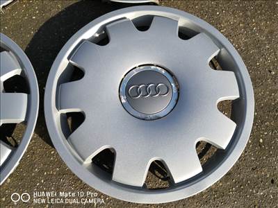 Audi 16-os gyári dísztárcsa