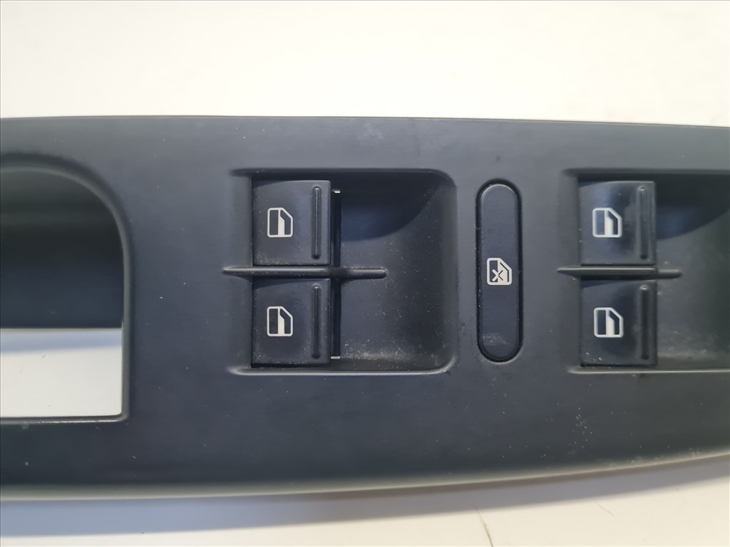 Volkswagen Golf VI kombi bal első ajtóbehúzó (25321, 25322) 1k4868049c 1k4959857b 3. kép