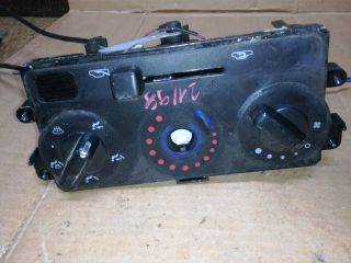 Nissan Micra II Fűtéskapcsoló (Nem klímás) *112541*