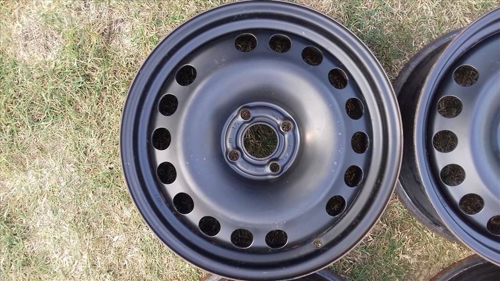  4x100 lyukosztású 6,5JJ 16" használt GM (gyári felni) lemezfelni Opel Chevrolet 2. kép