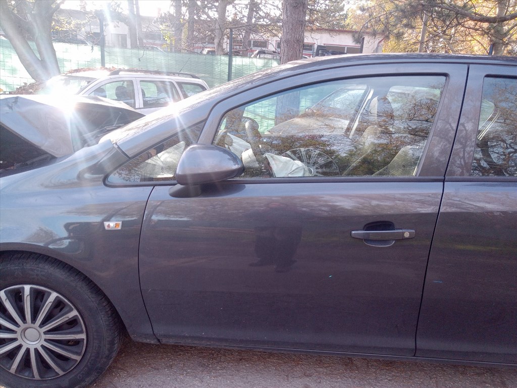 Opel Corsa D ajtó bal első Z177 színkód z177opel corsaz177 2. kép