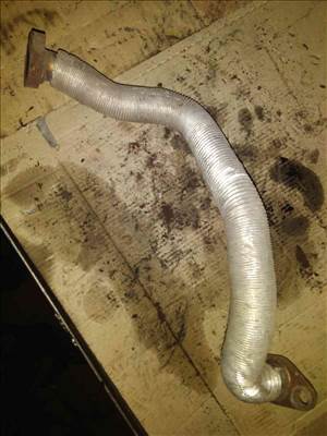 Mazda B2500 EGR Cső