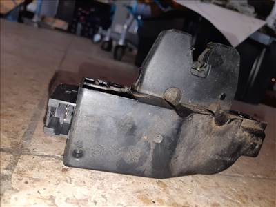 Peugeot 307 Csomagtérajtó Zár  Központizár Motor 9646091580