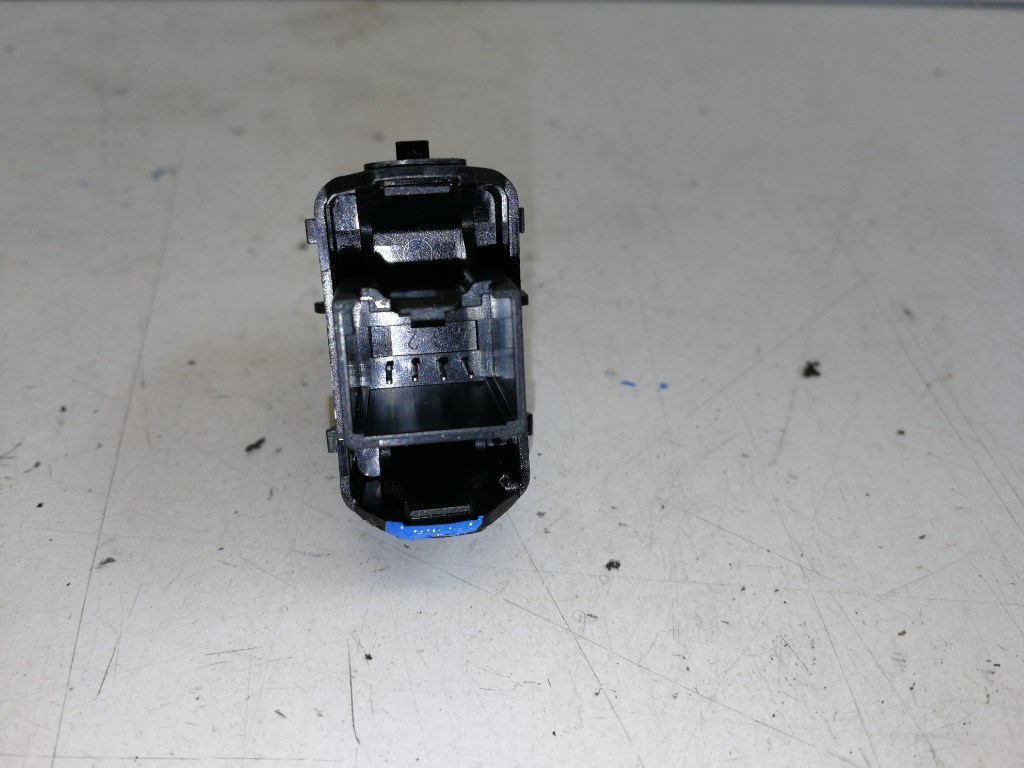 Ford C-max jobb elsõ ablakemelõ kapcsoló BM5T14529AA 2. kép