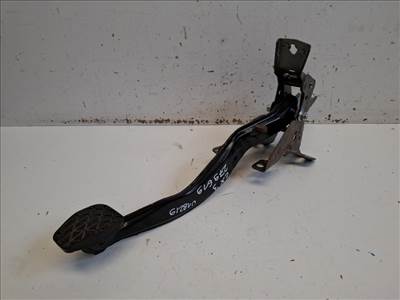 Mazda CX-3  fékpedál