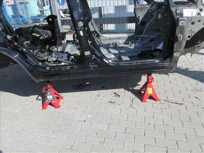 Mazda CX-7 jobb küszöb