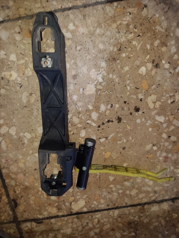 Suzuki Swift III 04-10 Bal Hátsó Külsõ Ajtókilincs Szerkezet 2. kép