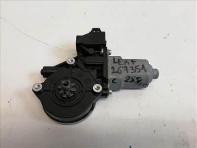 Nissan Leaf (ZE0) jobb hátsó ablakemelő motor 827310V01B