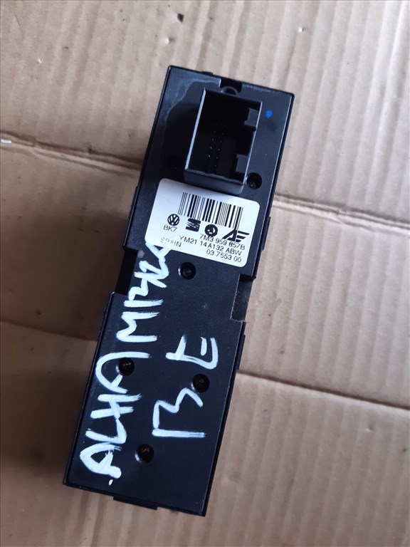 Seat Alhambra II Bal Elsõ Ablakemelõ - Tükör Állító Kapcsoló 7M3 959 857 B 2. kép