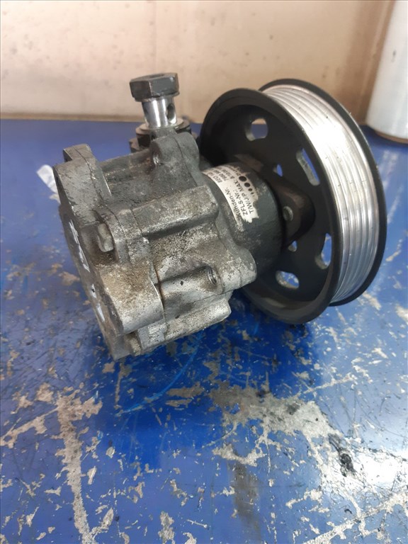 Audi A4 B7 Kormányszervó Szivattyú 8E0 145 155 N 2. kép