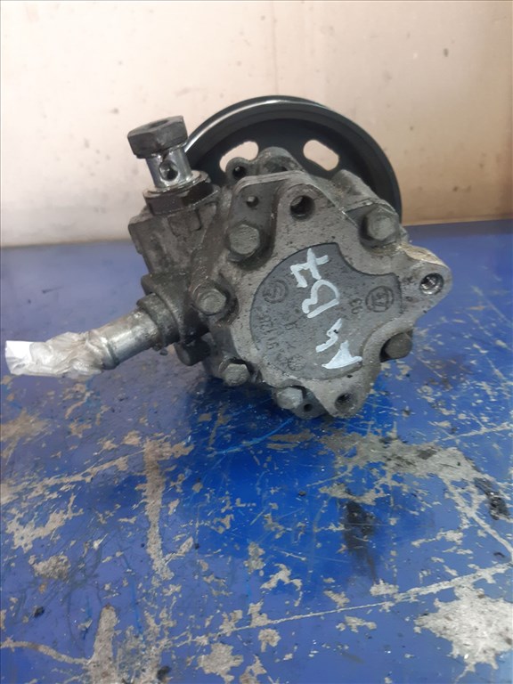 Audi A4 B7 Kormányszervó Szivattyú 8E0 145 155 N 4. kép