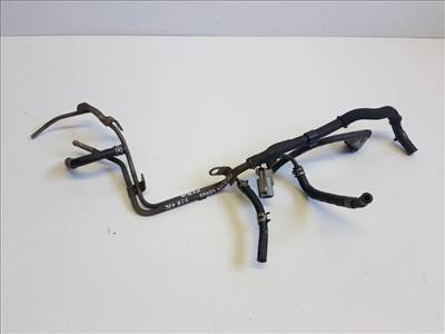 Toyota Avensis Verso  üzemanyagcső