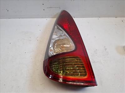 Toyota Yaris Verso bal hátsó lámpa