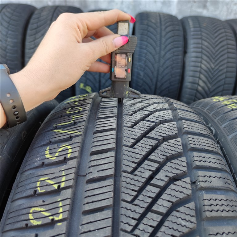 225/40 R18 Petlas téli gumi 99500ft a 4db/12/ 2. kép