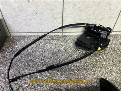 Opel Astra K bal hátsó zár - zárszerkezet - betét 13598377