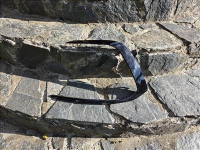 Volkswagen Vw Golf VIII 8 R-line első lökhárító díszcsík bal 5H0853763