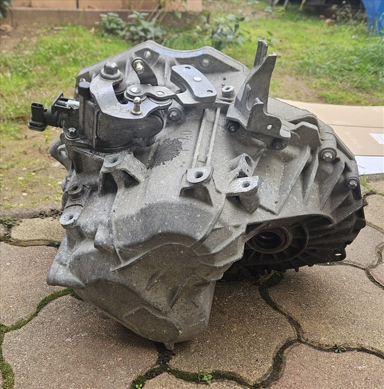 Opel Astra K 1.6 CDTI Váltó F40 B16dth 2. kép