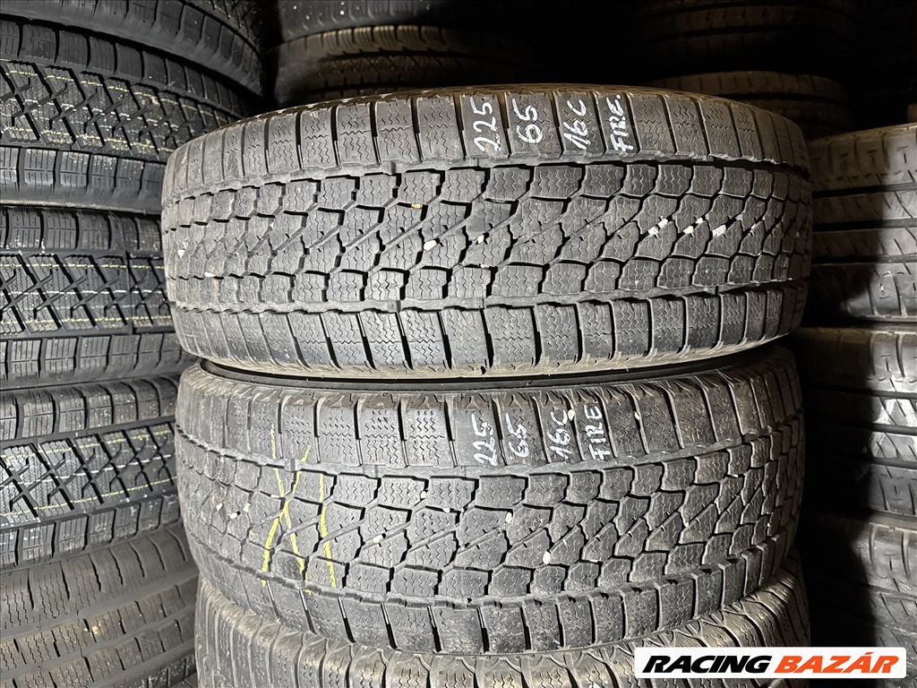  225/65 R16C Firestone Vanhawk 2 Winter 112/110R| 6mm l 2db l DOT3722 1. kép
