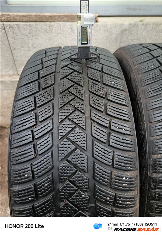  215/4518" újszerű Vredestein téli gumi gumi 1. kép