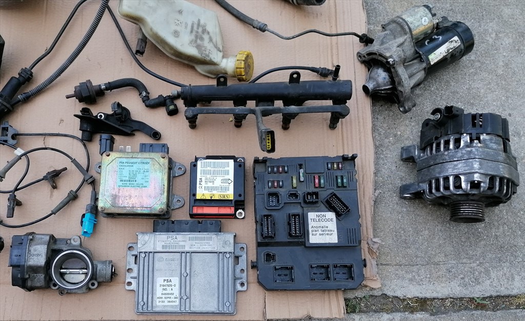 Citroën C3 I 1.4 Motorvezérlő BSI kulcsérzékelő immo szett  4. kép