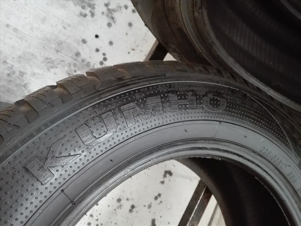 225/60R17 Kumho téli gumi garnitúra 225/60 r17 5. kép