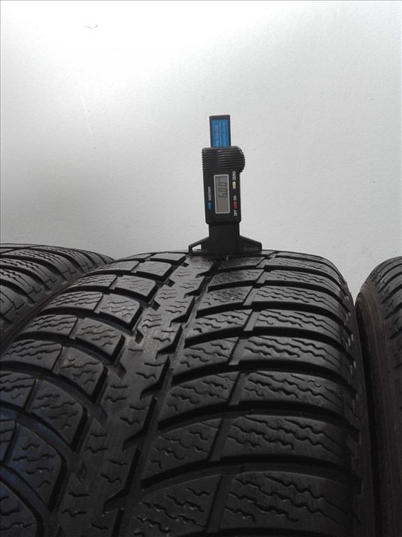 225/60R17 Kumho téli gumi garnitúra 225/60 r17 3. kép