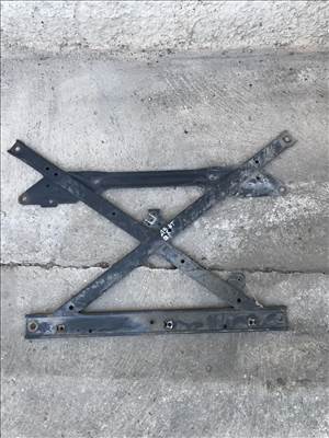 Audi A5 (B8 - 8T) bölcső merevítő 8t1399345f