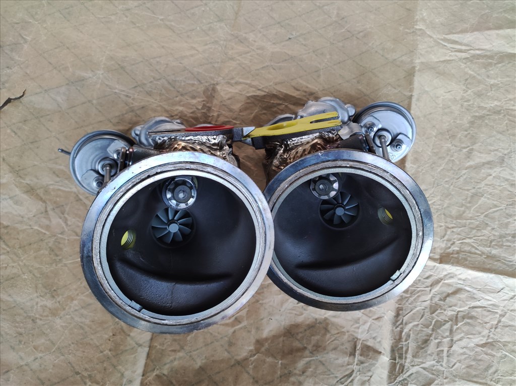 Audi RS4 RS5 BiTurbo KKK 2.9tfsi Porsche  06m145701n 3. kép