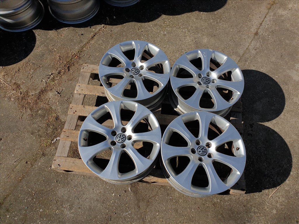 17" 5x100 Volkswagen Golf IV 1. kép