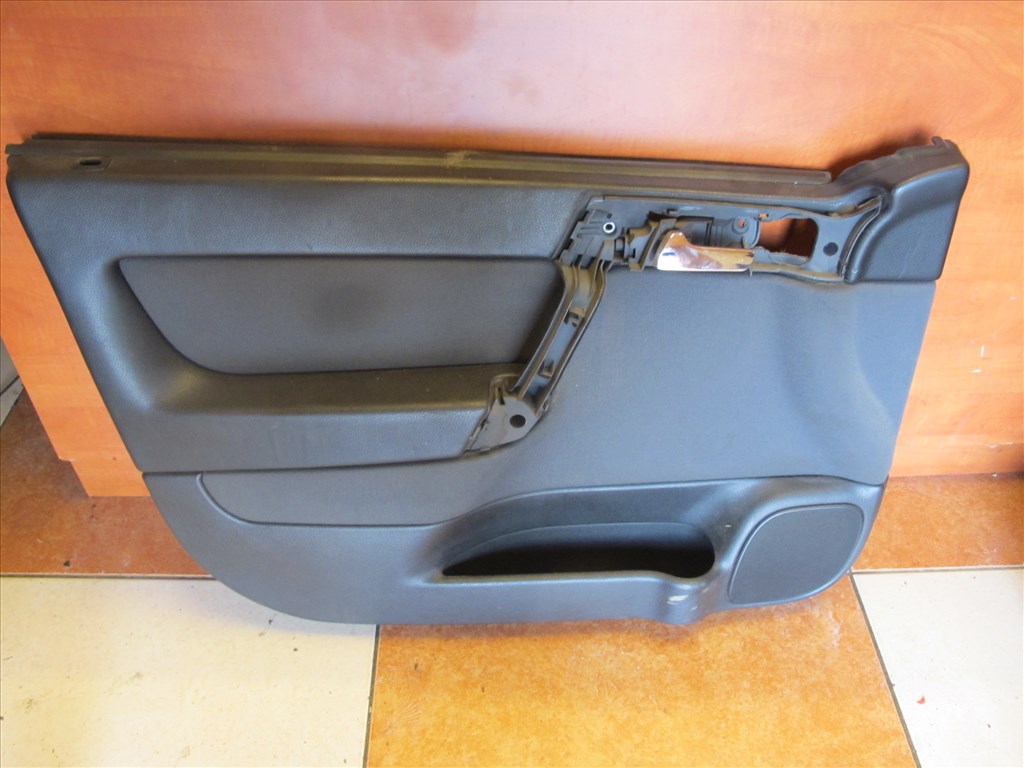 Opel Astra G bal első ajtókárpit  1. kép
