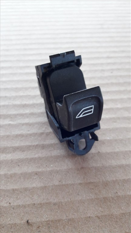 Volvo S40 04-12 Jobb Elsõ Ablakemelõ Kapcsoló 30 773 214 1. kép