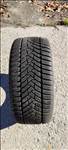 255/40 R19" újszerű Dunlop téli gumi szett