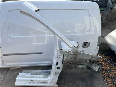 VW Caddy III(2K) jobb első nyúlvány, negyed 