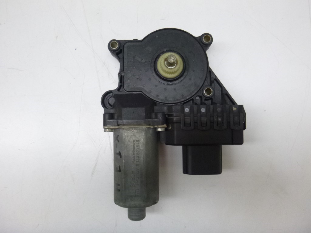 Jaguar X-type jobb hátsó ablakemelõ motor 1. kép