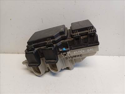Land Rover Evoque (L551) bal biztosítéktábla motortér K8D214A073AC