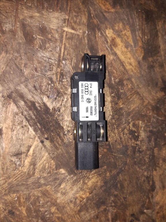Audi A6 C5 Ütközés Érzékelõ 4B0 959 643 C 1. kép