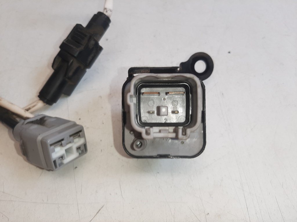 Toyota Verso  izzítórelé 2861067010 1567000671 3. kép