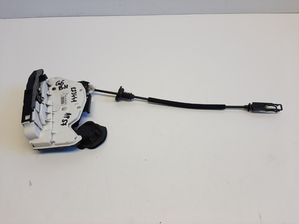 Volkswagen Golf VI 5 ajtós bal hátsó ajtózár 5K4839015B 2. kép