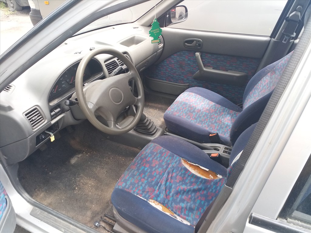 Suzuki Swift IV lökhárító, motorháztető, sárvédő  4. kép