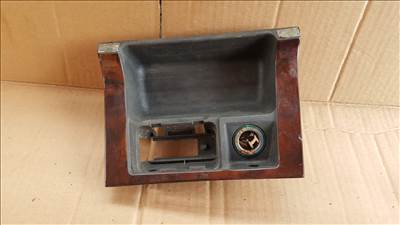 Volvo 6818876 850 tárolótálca