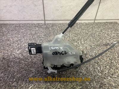 Opel Crossland X bal hátsó  ajtózár-- zárszerkezet - betét