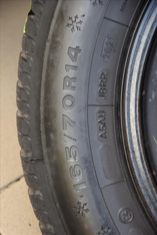 VW Lupo  4x100 lyukosztású 14" gyári felni lemezfelni, rajta 165/70 újszerű Dunlop téli gumi 7. kép