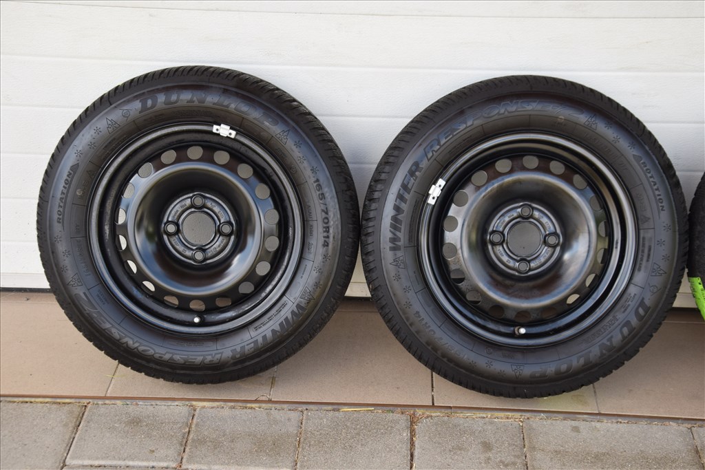 VW Lupo  4x100 lyukosztású 14" gyári felni lemezfelni, rajta 165/70 újszerű Dunlop téli gumi 13. kép