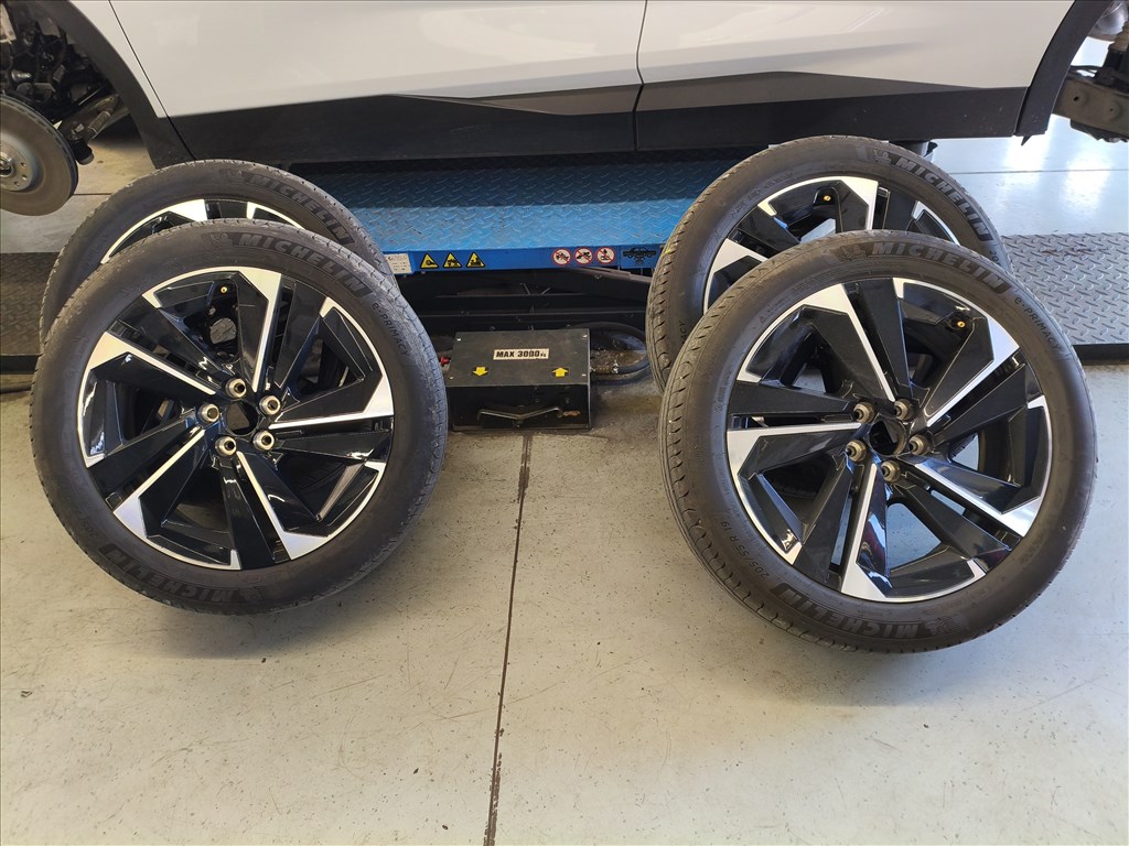  205/5519" újszerű Michelin nyári gumi gumi 3. kép