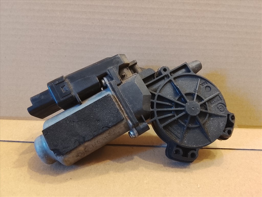 Renault Mégane II ablakemelő motor  440726 400791 1. kép