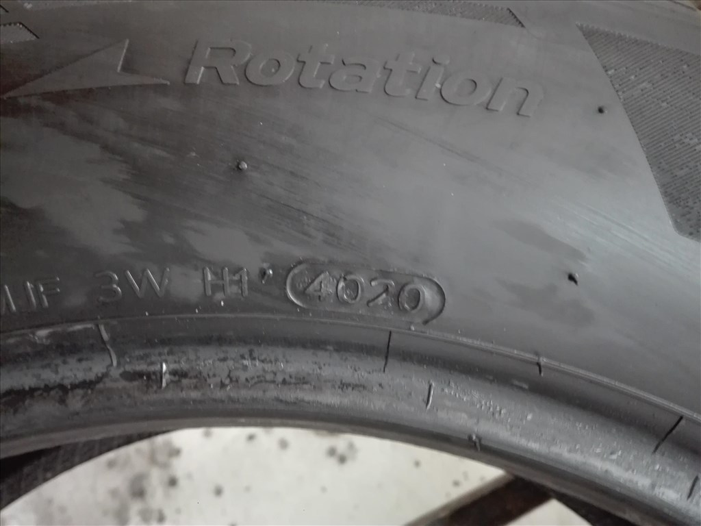 225/60R17 Hankook téli gumi garnitúra 225/60 r17 7. kép