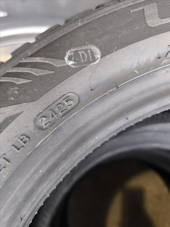 205/55R16 Új Laufenn téli gumi garnitúra 205/55 R16 2. kép