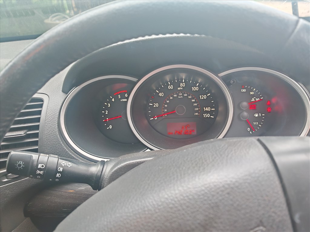 Kia Sorento bontott alkatrészei 2. kép