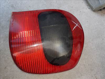 Citroen Xsara 97-05 Jobb Hátsó Lámpa
